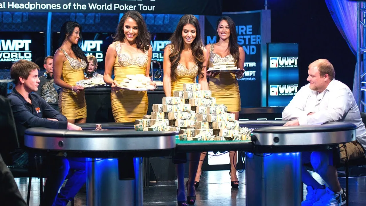 $1350000 First Place Prize at WPT World Championship FINAL TABLE - YouTube